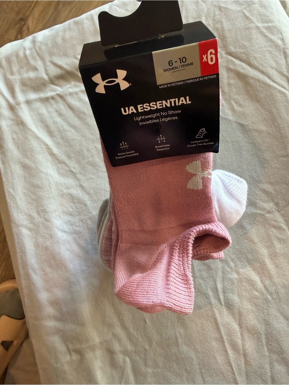 Under Armour Women's No-Show Athletic Socks - Pink & White (6 Pack)